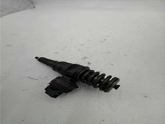 Foto 3ª: Inyectores Audi A4 1.9 TDI (96 KW) [1.9 LTR. - 96 KW TDI] [AVF]