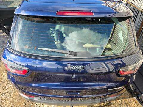 Portón Jeep Compass LONGITUDE FWD 140CV 103KW