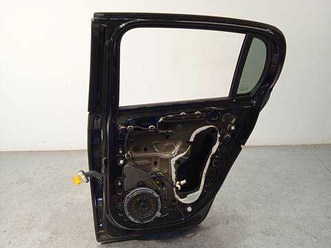 Foto 4ª: Puerta Trasera Derecha Peugeot 208 1.2 PURETECH 130 131CV 96KW [HNS] (2020)