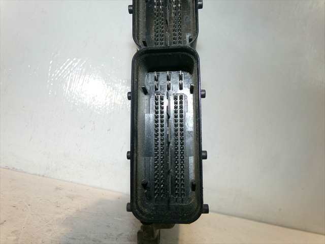 Foto 3ª: Centralita Motor ECU Kia Ceed 1.6 CRDI 2006-2009 [D4FB] (2007)
