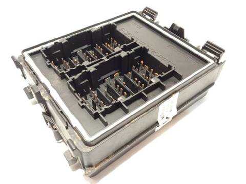 Foto 2ª: Caja Reles Fusibles Ford Transit 1.5 TDCI CAT 101CV 74KW [Z2GA] (2019)