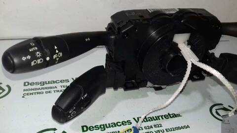 Foto 2ª: Mando Multifuncion Peugeot 308 1.6 16V E-HDI FAP 115CV 85KW [9H05] (2014)