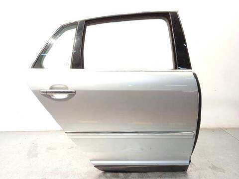 Puerta Trasera Derecha Volkswagen Phaeton TDI V6 4MOTION 5 ASIENTOS) 233CV 171KW