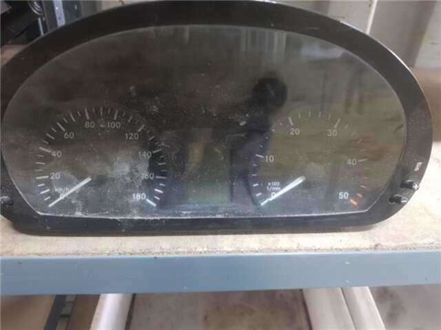 Cuadro de Instrumentos Mercedes Sprinter 511 CDI