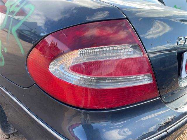 Foto 3ª: Piloto Trasero Izquierdo Mercedes Clase CLK 270 2.7 CDI 170cv [612967] (2003)