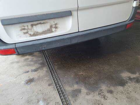 Paragolpes Trasero Mercedes Sprinter 210/213/216 CDI 906.611/613) 95CV 70KW CAJA CERRADA