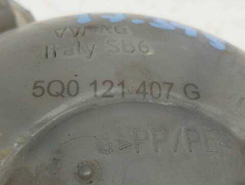 Foto 3ª: Deposito Expansion Volkswagen Golf 1.6 TDI DPF 105CV 77KW [CLH] (2015)