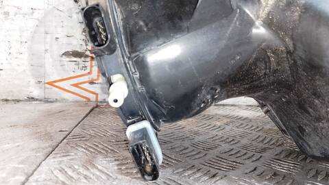 Foto 4ª: Deposito AdBlue Volkswagen Caddy KOMBI 102CV 75KW FURGON [DFS] (2018)