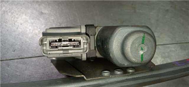 Foto 3ª: Elevalunas Eléctrico Trasero Izquierdo Peugeot 307 2.0 BREAK XR [2.0 LTR. - 66 KW HDI CAT]