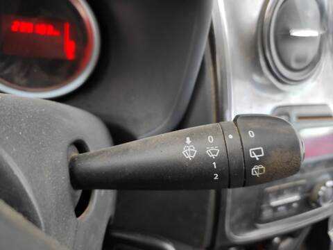 Mando Multifuncion Dacia Sandero H4BA4