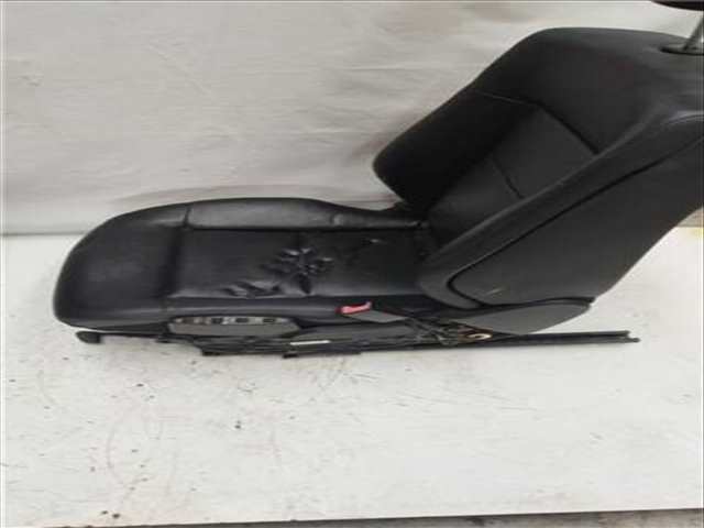Foto 3ª: Asiento Delantero Derecho Mercedes Clase E 180 VERSION INDEFINIDA