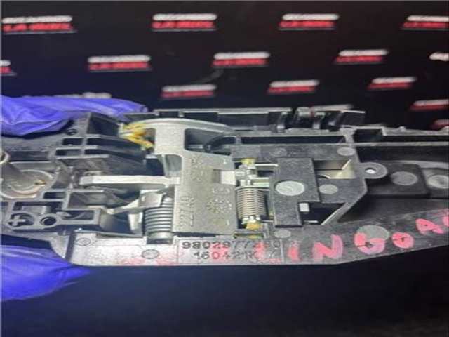 Foto 2ª: Maneta Exterior Trasera Izquierda Citroen Berlingo BERLINGO M BLUE-HDI FAP 102CV 75KW FURGON [YH01]