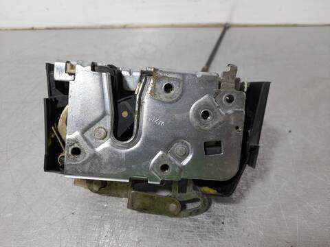 Foto 2ª: Cerradura Puerta Trasera Derecha Mg 75 G CLASSIC 131CV 96KW SERIE 75 J/RJ) [M47R] (2003)