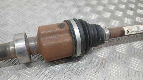 Foto 3ª: Transmision Delantera Derecha Renault Express 1.5 BLUE DCI 95 F6AB) 95CV 70KW FURGONETA FURGONETA/MONOVOLUMEN [K9K876] (2024)