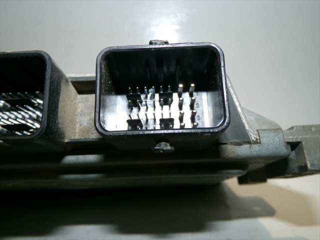 Foto 4ª: Centralita Motor ECU Renault Clio 1.2 G 2009-2013 [D4FD7] (2010)