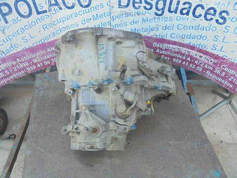 Foto 2ª: Caja Cambios Renault Megane BERLINA 138CV 101KW II BERLINA 3P [F9Q 8] (2003)