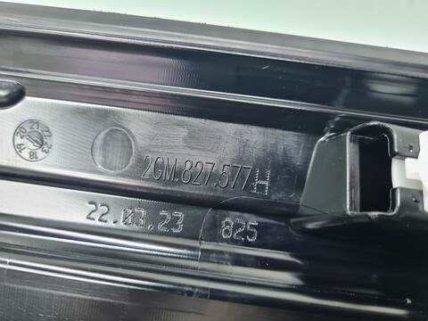 Foto 4ª: Piloto Trasero Central Volkswagen T-Cross 110CV [DLAA] (2023)