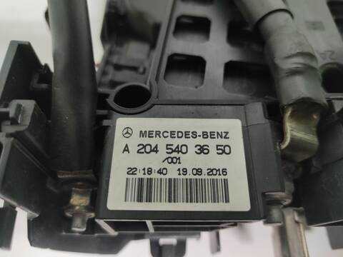 Caja Reles Fusibles Mercedes Clase C 160 646811 BERLINA