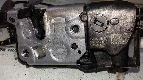 Foto 2ª: Cerradura Puerta Delantera Izquierda Citroen C Elysee SEDUCTION 99CV 73KW [BH02] (2016)