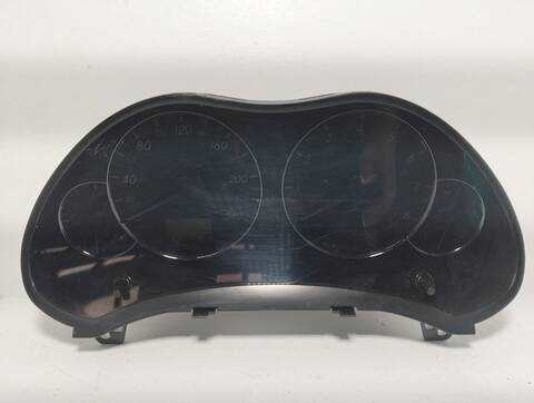 Cuadro de Instrumentos Toyota Avensis 2.0 D4-D EXECUTIVE BERLINA 5-PTAS.) 116CV