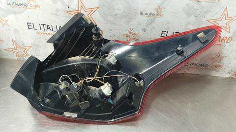 Foto 4ª: Piloto Trasero Izquierdo Ford Focus TITANIUM 125CV 92KW [M1DD] (2015)