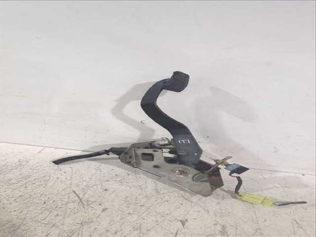 Foto 2ª: Pedal Embrague Hyundai Tucson 2.0 CRDI 113CV [D4EA] (2004)