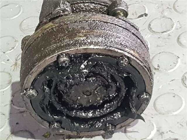 Foto 3ª: Transmision Delantera Izquierda Volkswagen Polo 64 1.9 D [AEF]