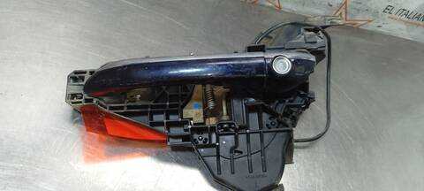 Foto 2ª: Maneta Exterior Delantera Izquierda Mercedes Clase ML 320 3.0 CDI W164) 224CV 165KW 164.122) [OM642940] (2006)