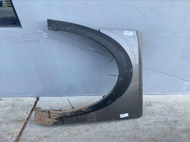 Aleta Delantera Izquierda Land Rover Discovery 2.700 TDI190CV/140KW