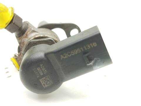 Foto 2ª: Inyectores Peugeot 407 BASICO COUPE 204CV 150KW [UHZ] (2006)