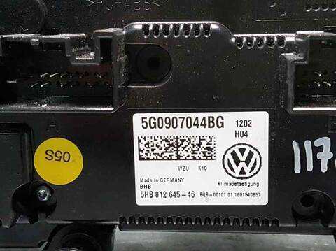 Foto 3ª: Mando Climatizador Volkswagen Passat SPORT 4MOTION BMT 150CV 110KW [CRL] (2016)