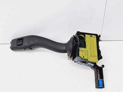 Foto 2ª: Mando Multifuncion Audi Tt 2.0 16V TFSI 200CV 147KW [BWA] (2007)