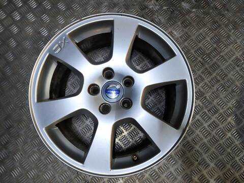 Foto 3ª: Juego LLantas Volvo XC 60 KINETIC AWD 175CV 129KW [D5244T] (2010)