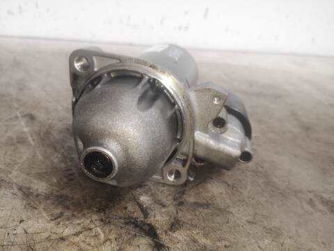 Foto 3ª: Motor de Arranque Mercedes Clase C 160 612962 BERLINA (2003)