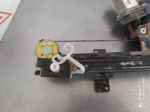 Foto 3ª: Elevalunas Eléctrico Delantero Derecho Citroen Jumper 30 L1H1 LIVE HDI 130 131CV 96KW [4H03] (2015)