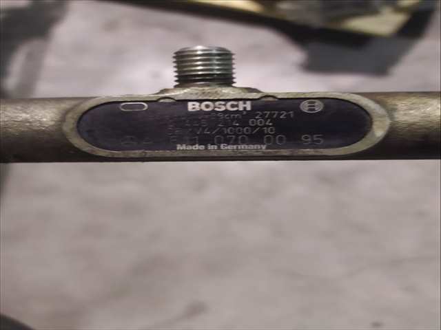 Foto 2ª: Rampa Inyectora Mercedes Vito 2.2 CDI [611980] (2010)