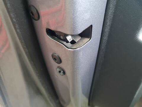 Cerradura Puerta Delantera Izquierda Peugeot 508 ACTIVE 131CV 96KW
