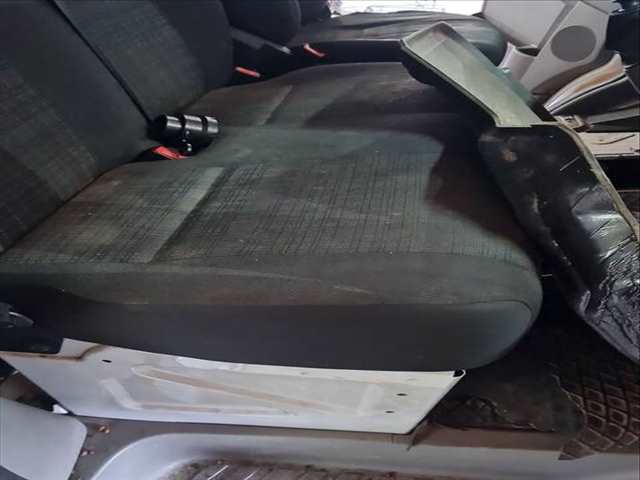 Foto 2ª: Asiento Delantero Derecho Mercedes Sprinter 310/311/313/314/316 CDI 906.631/633/635/637) 114CV 84KW CAJA CERRADA [651955] (2016)