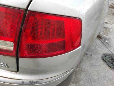 Foto 1ª: Piloto Trasero Derecho Audi A8 ASB (2006)