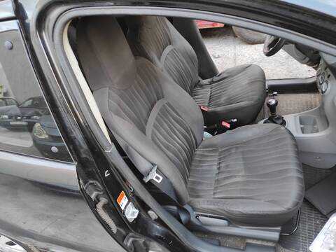 Asiento Delantero Derecho Nissan Pixo K10B EURO5