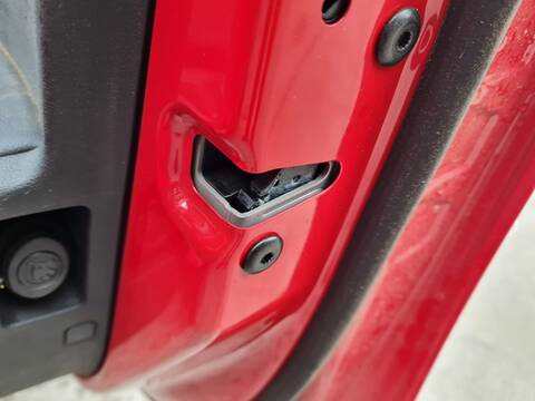 Cerradura Puerta Delantera Derecha Skoda Octavia RS 244CV 180KW