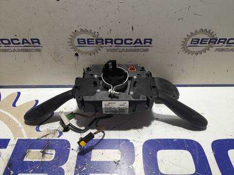 Foto 3ª: Mando Multifuncion Peugeot 207 1.4 16V VTI CAT 8FS - EP3) 95CV 70KW [KFVTU3A] (2008)