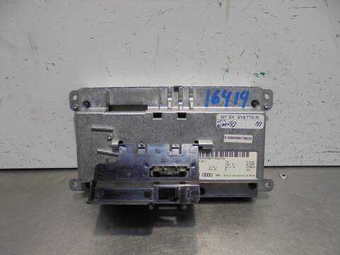 Foto 3ª: Pantalla Multifuncion Audi A4 BASICO AVANT 143CV 105KW [CAG] (2008)