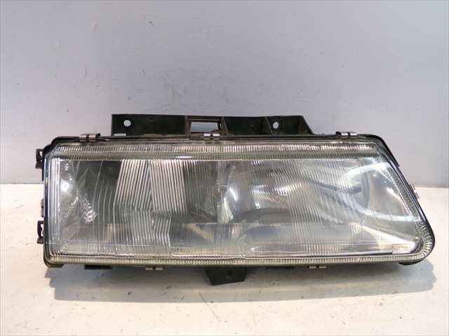 Faro Derecho Citroen Xantia 1.9 TD 1993-2001