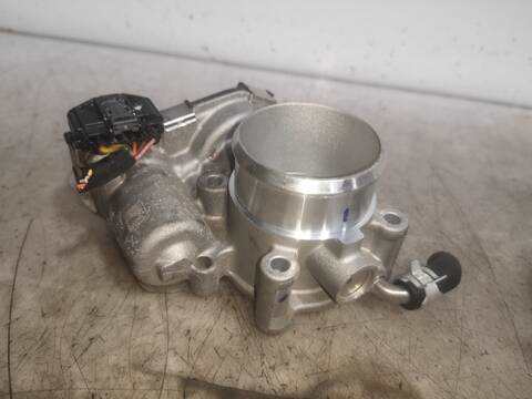 Foto 3ª: Caja Mariposa Hyundai i20 G4LF (2022)