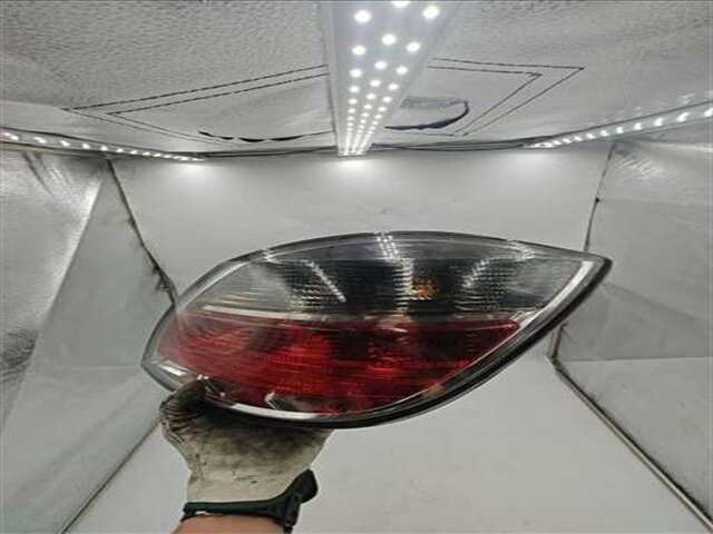 Foto 3ª: Piloto Trasero Derecho Opel Astra 1.7 ENJOY [1.7 LTR. - 74 KW 16V CDTI] [Z 17 DTH / LPZ]