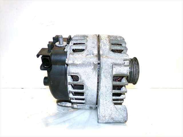 Foto 2ª: Alternador Bmw Serie 1 116 2.0 D E81,COUPE 2004-2013 [N47D20A] (2009)