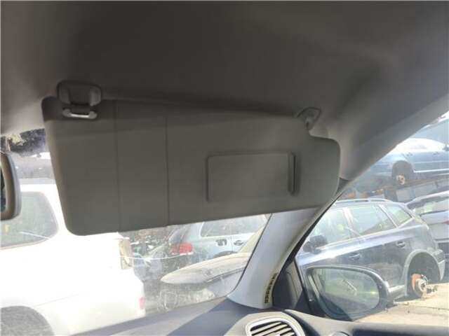 Parasol Derecho Volkswagen Golf 1.6 ADVANCE BLUEMOTION [1.6 LTR. - 77 KW TDI DPF]