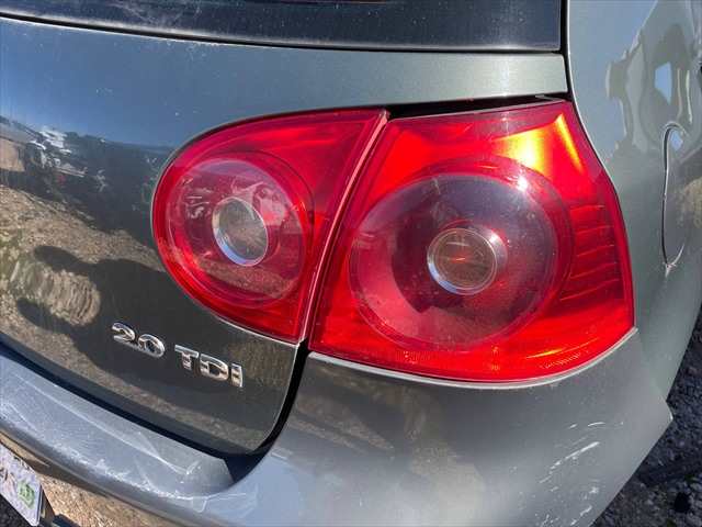 Foto 3ª: Piloto Trasero Derecho Volkswagen Golf 2.0 TDI 140cv [BKD] (2008)