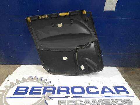 Foto 3ª: Tapizados Cartoneras Fiat Doblo 136CV (2014)